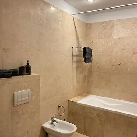 Mosh Herastrau Apartment *